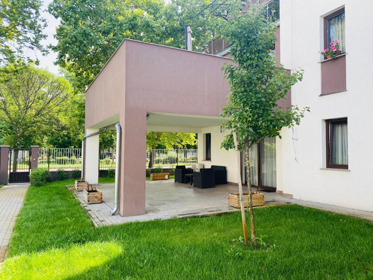 Liszt Ferenc Apartments Kecskemét Exterior foto