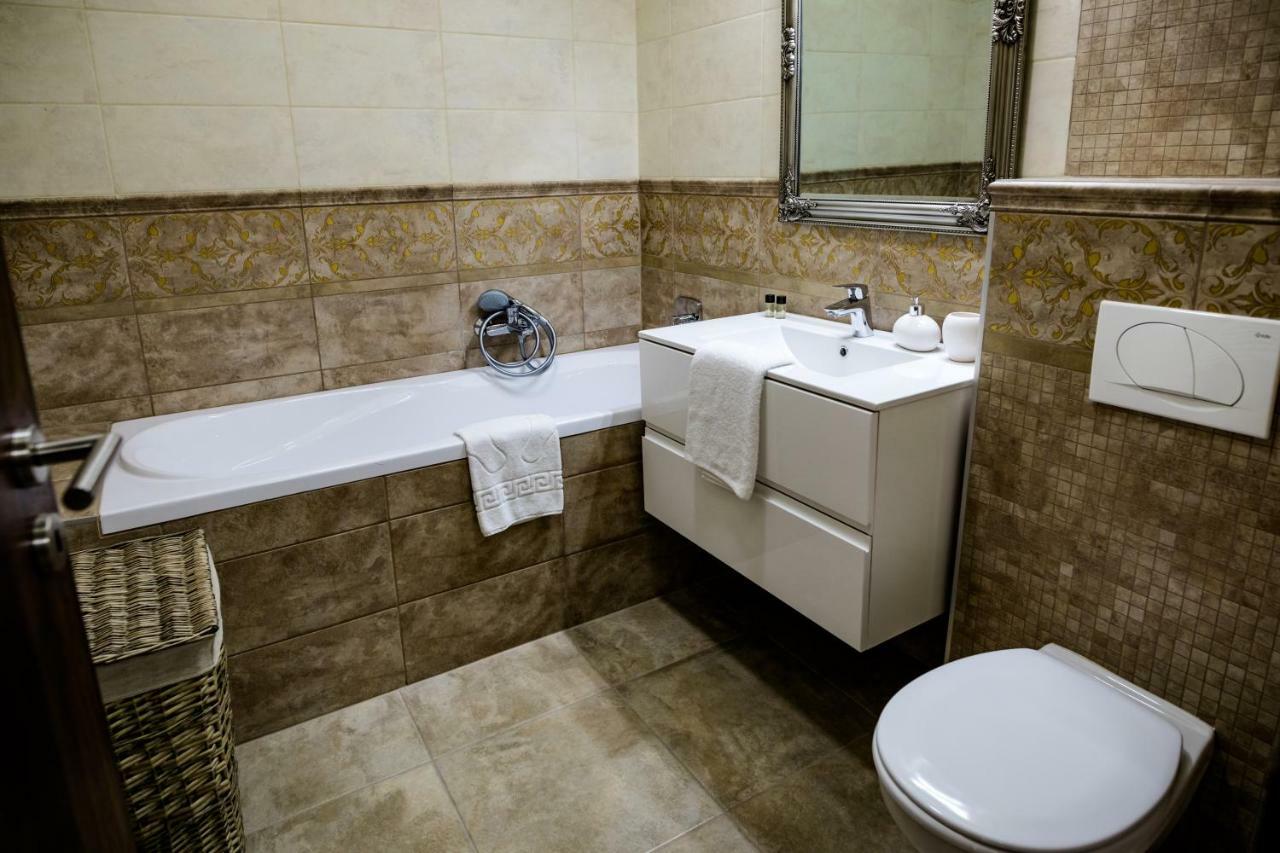 Liszt Ferenc Apartments Kecskemét Exterior foto